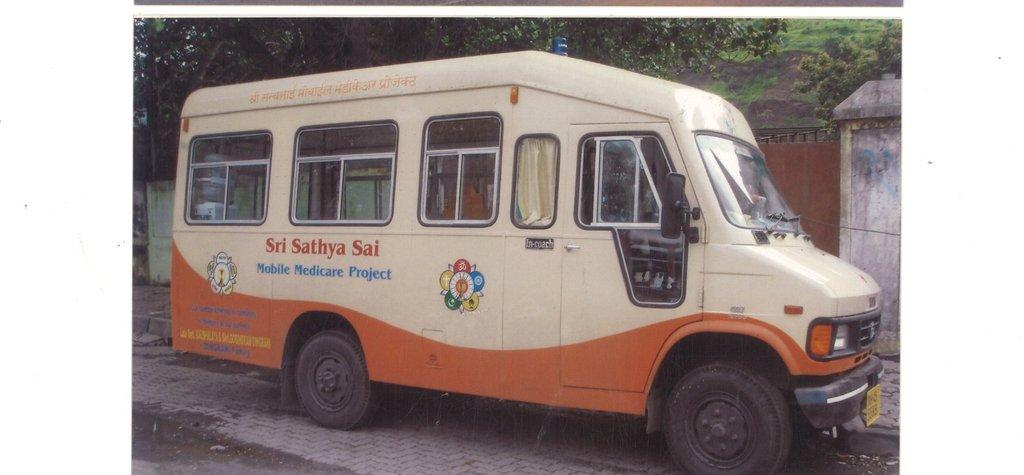 Clinic on wheels for Sri Sathya Sai Baba Trust